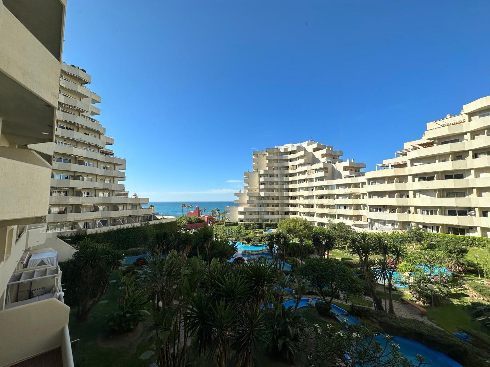Luxury Frontal Al Mar Benalbeach Benalmádena Εξωτερικό φωτογραφία