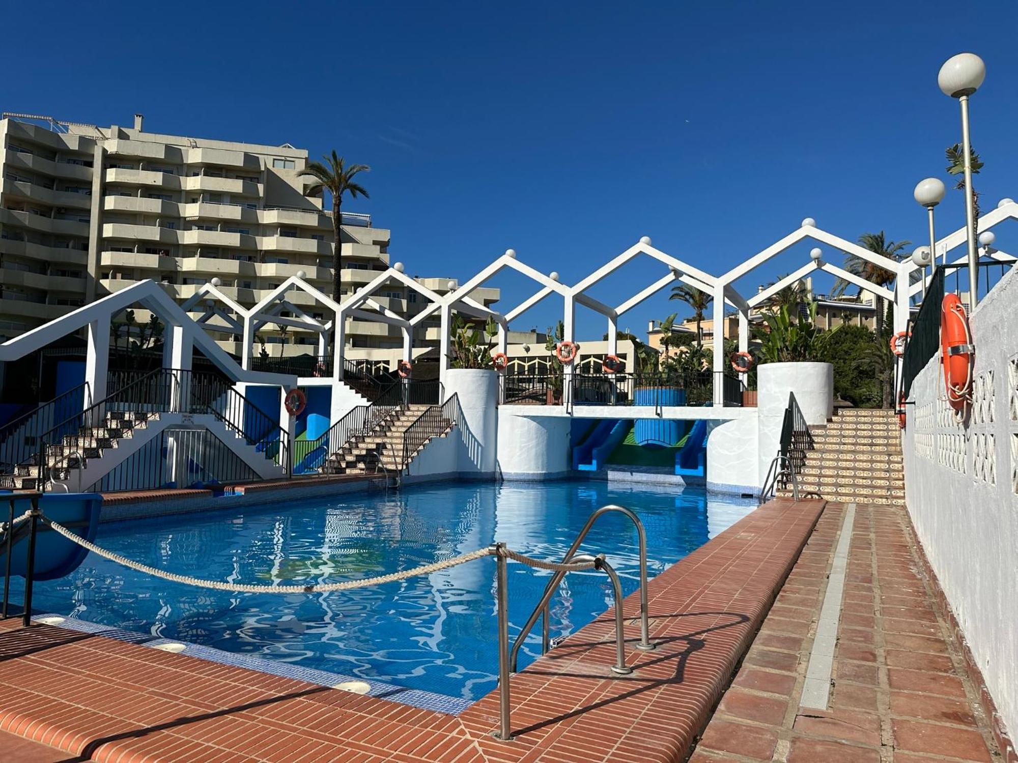 Luxury Frontal Al Mar Benalbeach Benalmádena Εξωτερικό φωτογραφία