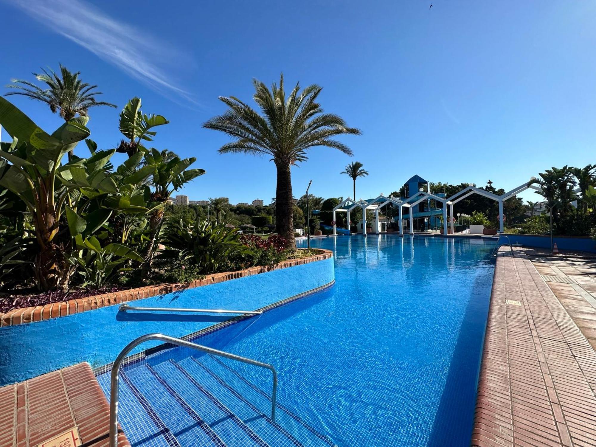 Luxury Frontal Al Mar Benalbeach Benalmádena Εξωτερικό φωτογραφία